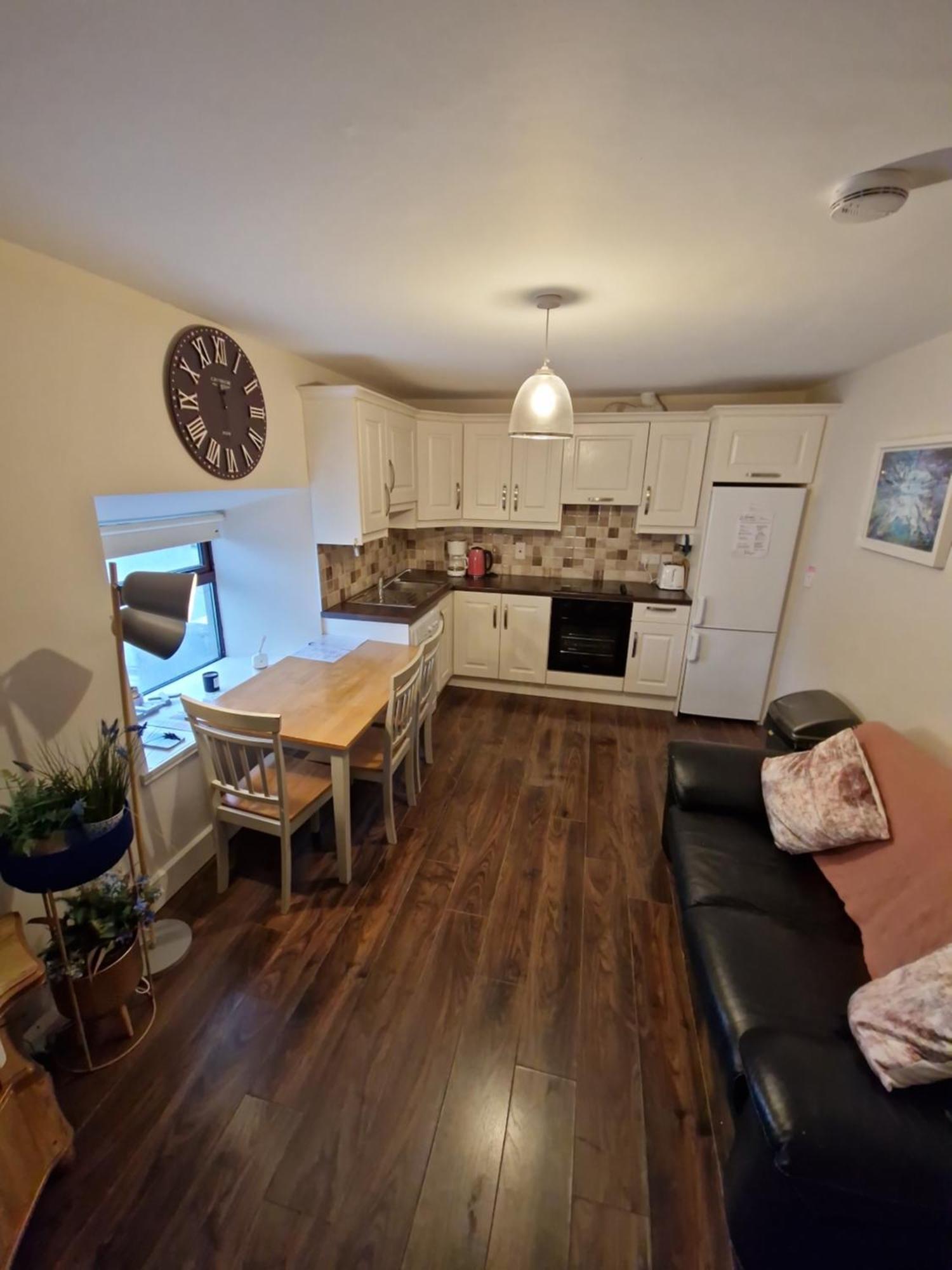 South Galway'S Gateway Apartment Екстер'єр фото